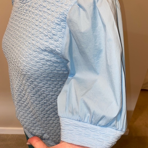 Porridge Textured Puff Sleeve Top - Picture 4 of 11